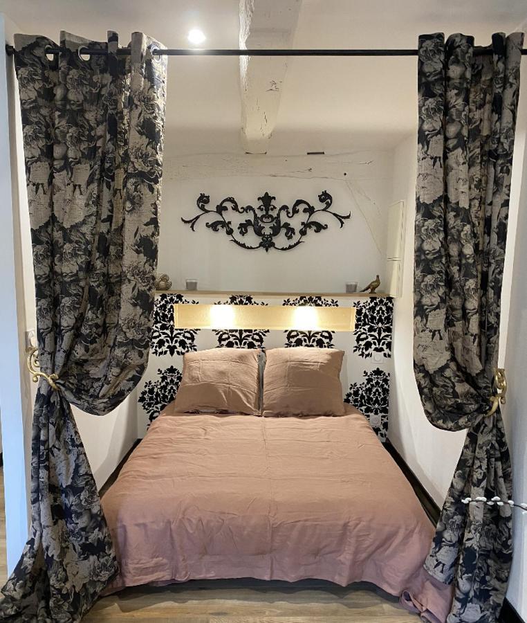 Studio De Charme Au Coeur De Vannes - 3 Pers Экстерьер фото